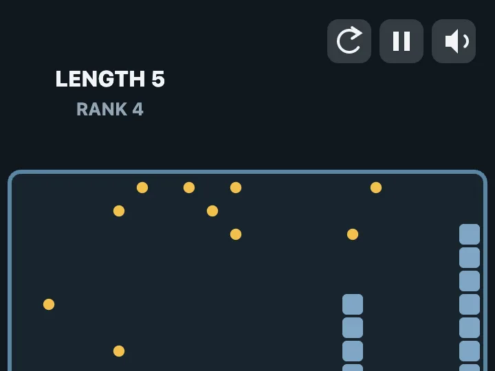 Slinker Arena gameplay